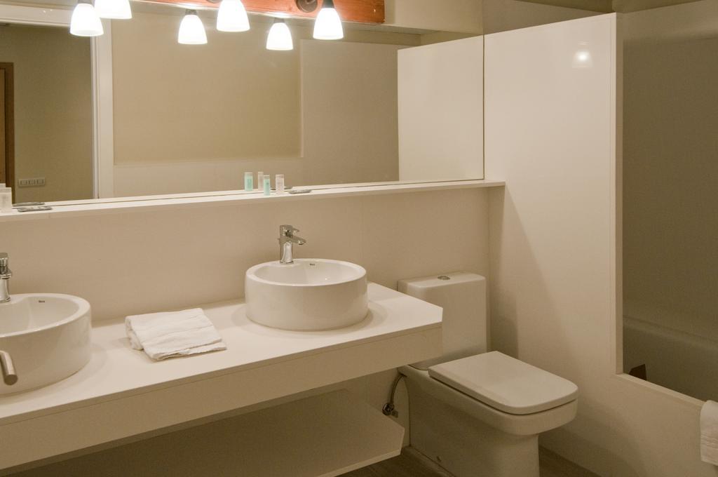 ברצלונה Serennia Exclusive Rooms מראה חיצוני תמונה