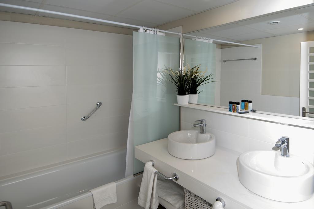 ברצלונה Serennia Exclusive Rooms מראה חיצוני תמונה