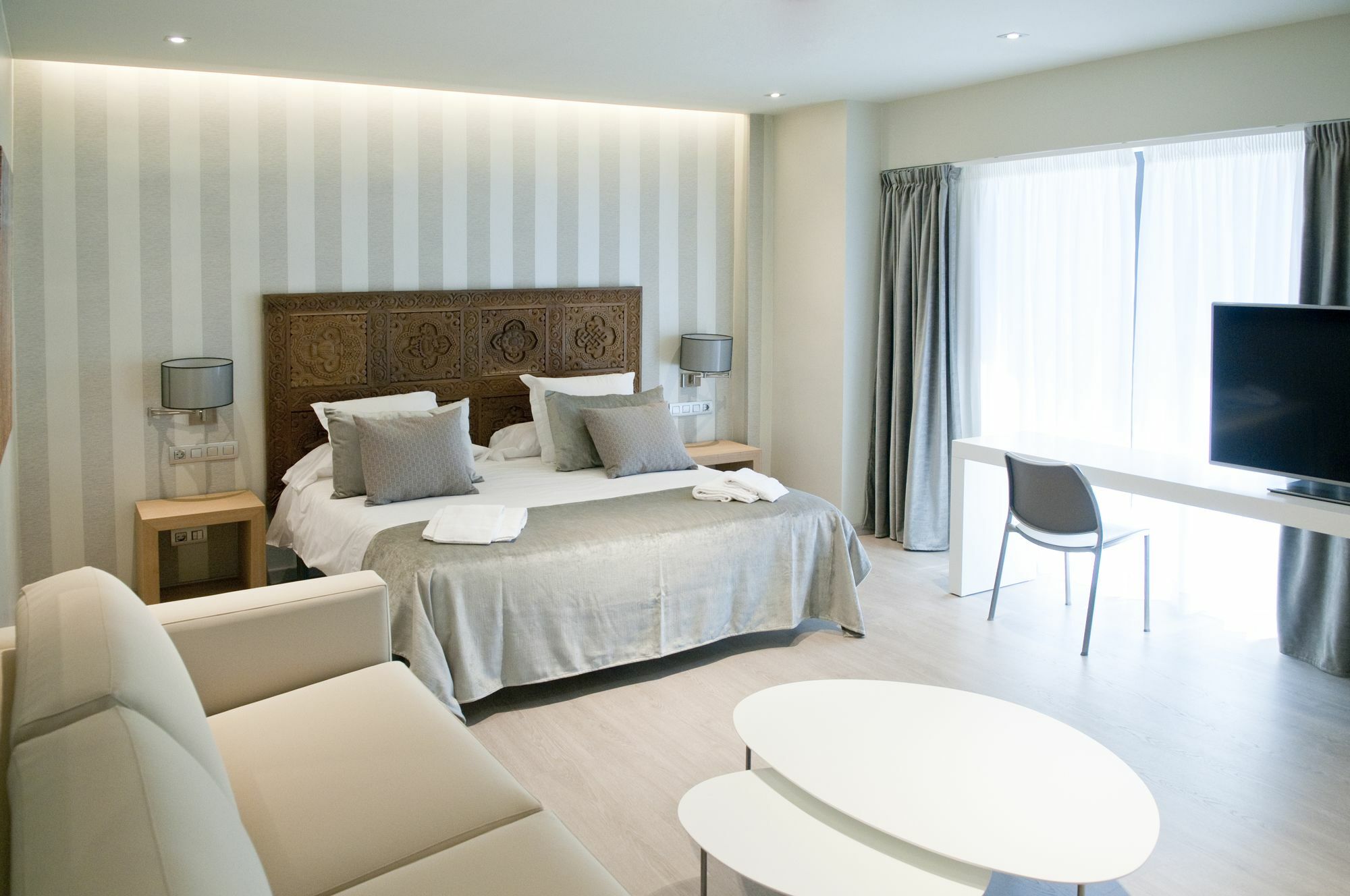 ברצלונה Serennia Exclusive Rooms מראה חיצוני תמונה